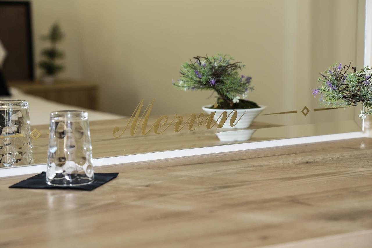 Mervin Hotel Krujë Zewnętrze zdjęcie